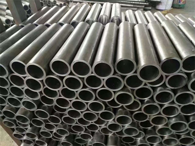 巴音郭楞30CrMo精密无缝钢管